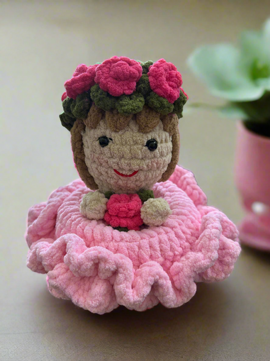 Mini Reversible Crochet Bridge Bouquet Doll – Handmade Floral Plush