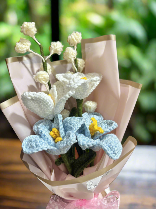 Handmade Crochet Flower Bouquet – Elegant Lily & Bloom Set