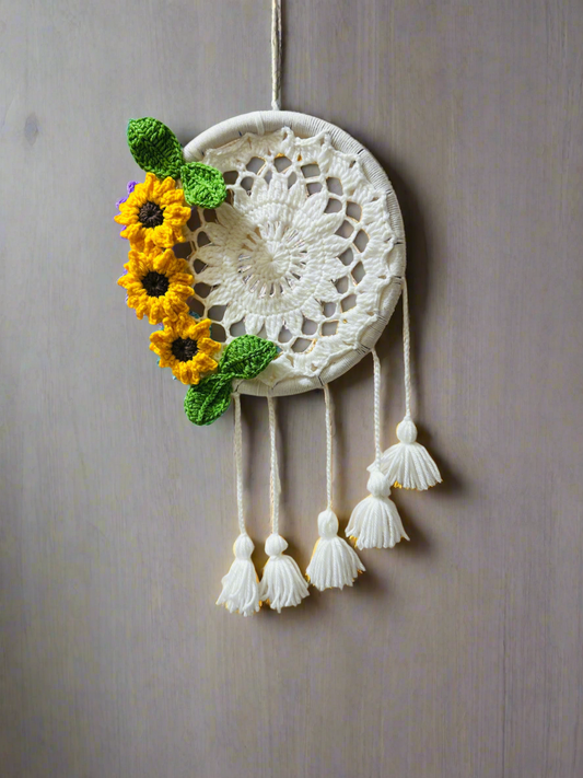 Handcrafted Crochet Dreamcatcher with Sunflowers – Boho Wall Hanging for Home Decor