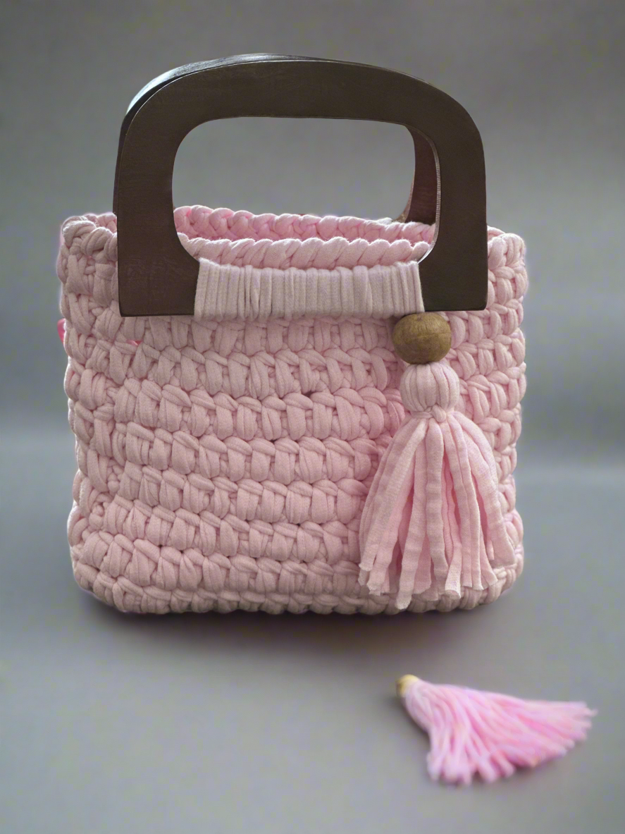 Handmade Baby Pink Crochet Tote Bag with Wooden Handle & Tassel – Elegant Statement Purse