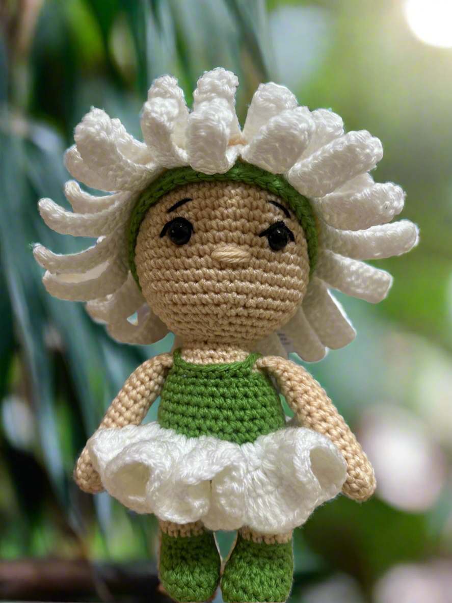 Handmade Crochet Daisy Doll – Soft Amigurumi Flower Girl Toy for Gifting & Decor